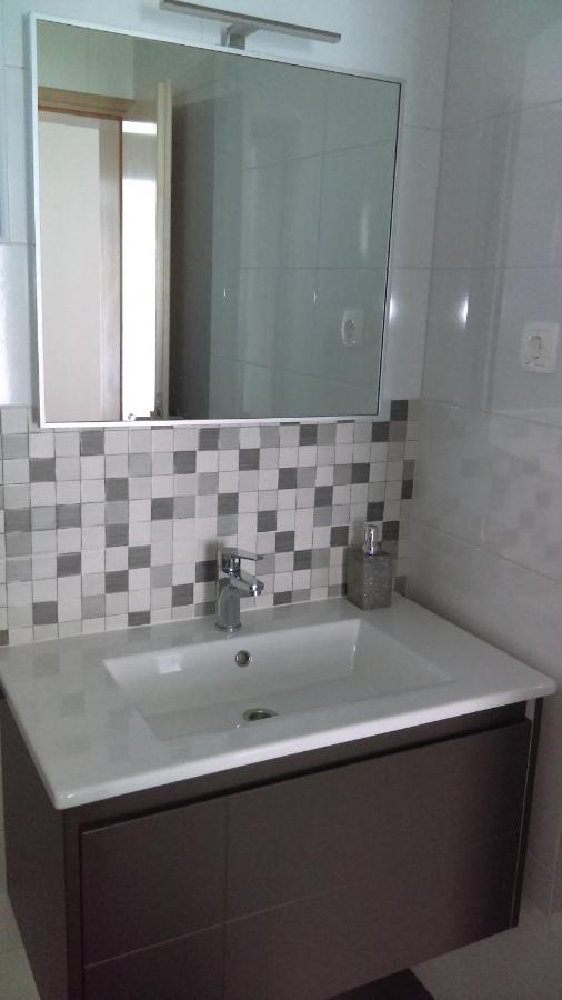 Apartman Borna Starigrad Paklenica Buitenkant foto